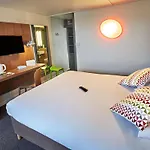 Campanile Nord - Toison D'or Hotel