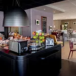 Campanile Nord - Toison D'or Otel