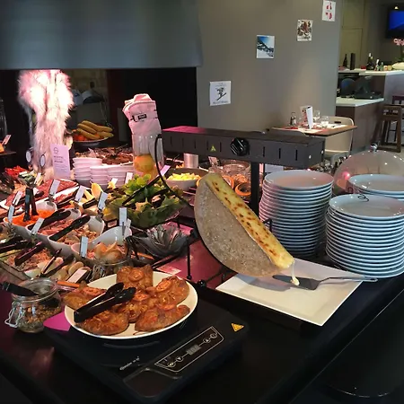 Campanile Nord - Toison D'or 3* Dijon