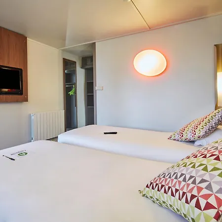 Campanile Nord - Toison D'or Otel