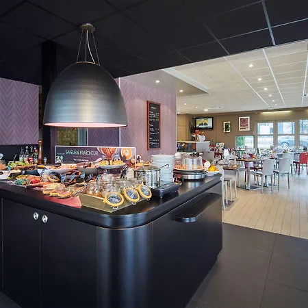 Hotel Campanile Nord - Toison D'or 3*