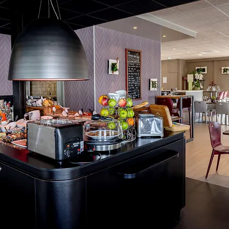 Campanile Nord - Toison D'or Hotel