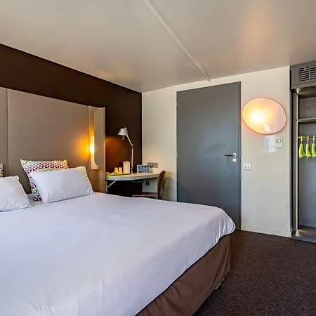 Hotel Campanile Nord - Toison D'or 3*