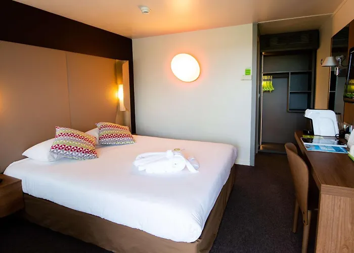 Hotell Campanile Nord - Toison D'or Dijon