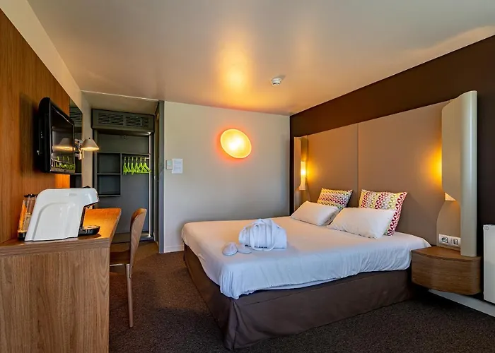 Campanile Nord - Toison D'or Hotell