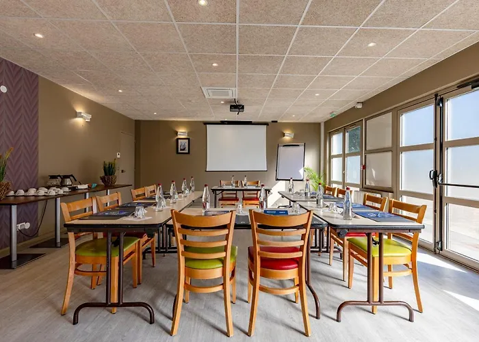 Szálloda Campanile Nord - Toison D'or 3*