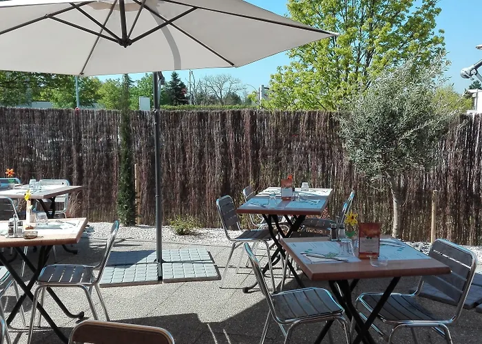 Campanile Nord - Toison D'or 3* Dijon